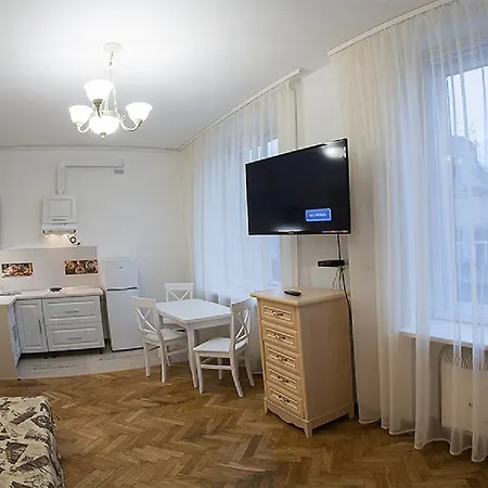 Doroshanka Central Lviv: Opera House Proximity with Private Parking Exterior photo