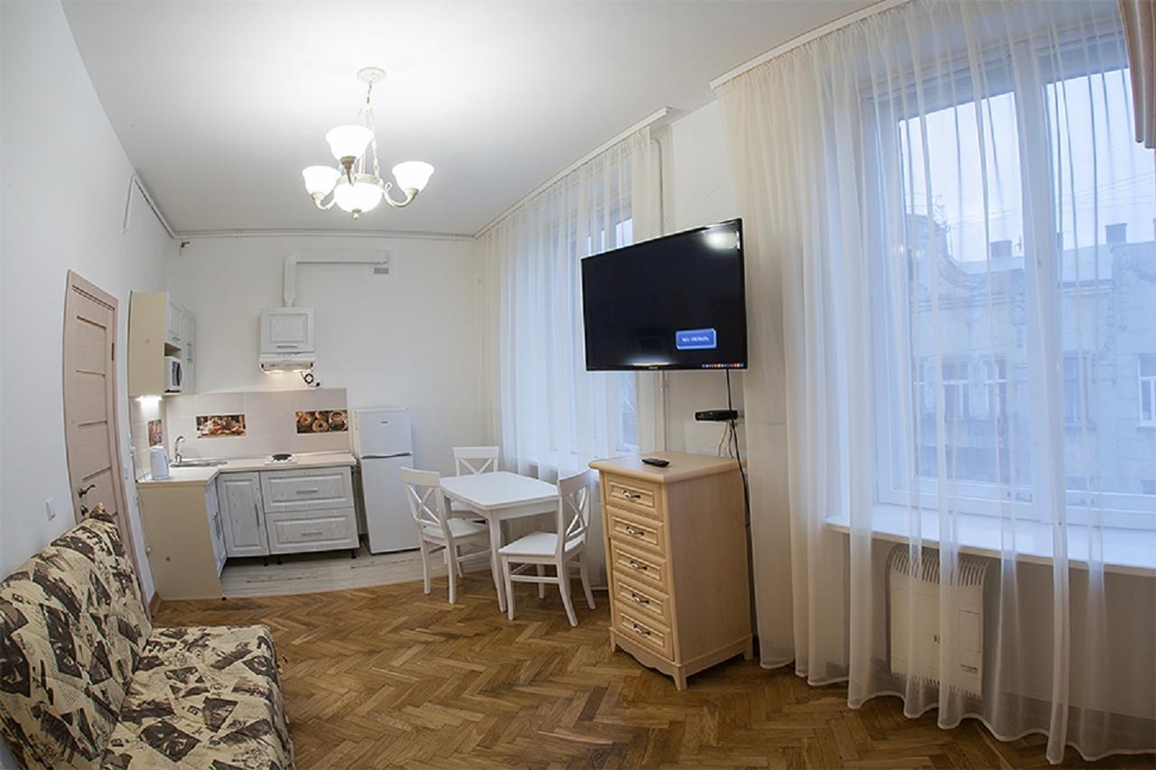 Apartment Doroshanka Lviv: Opera House Proximity With Private Parking
